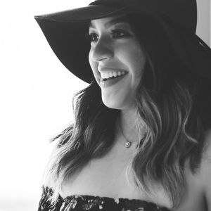 Meet your Posher, Paula