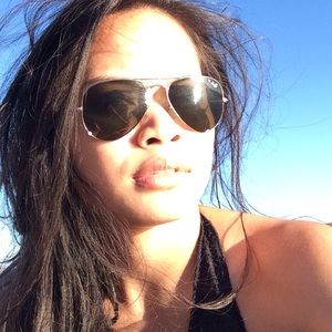 Meet your Posher, Rosalie