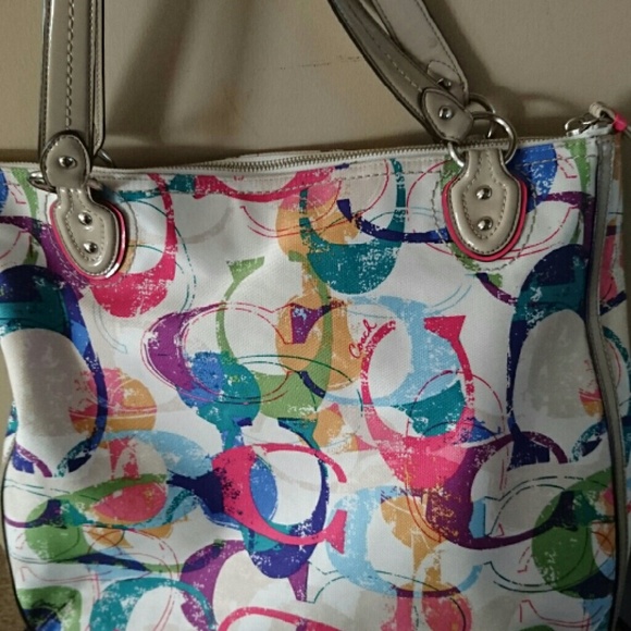 Authentic Coach Handbag - Picture 3 of 4