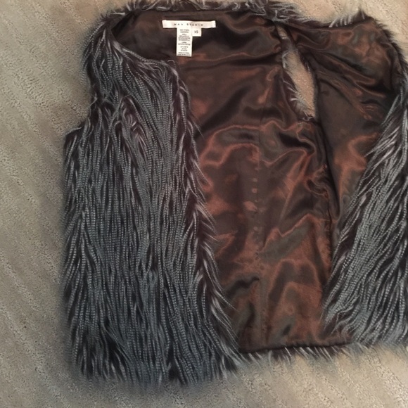 Fall Vest/s Bundle - Picture 2 of 3