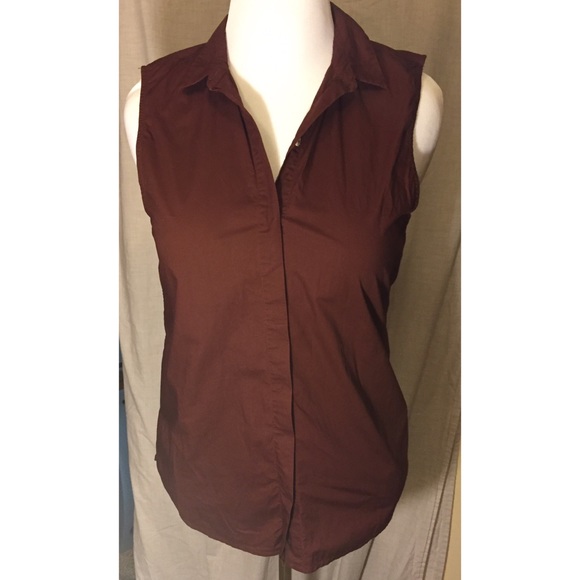 Everlane sleeveless button up shirt 100% cotton