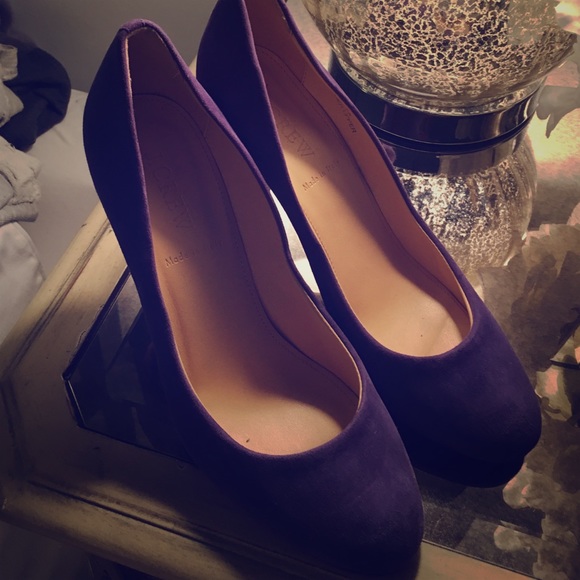 JCrew purple suede pumps. Only worn once!