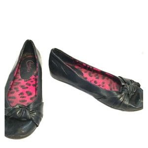 Black Flats