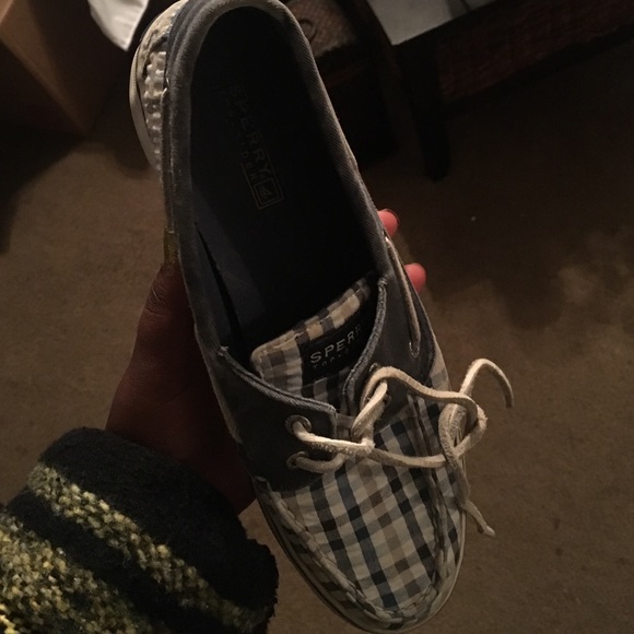 Sperrys - Picture 2 of 3