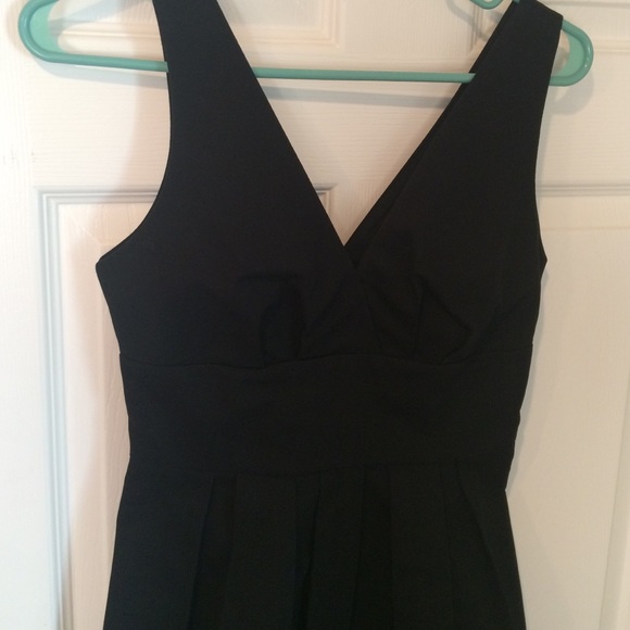 Little black dress - Picture 2 of 4