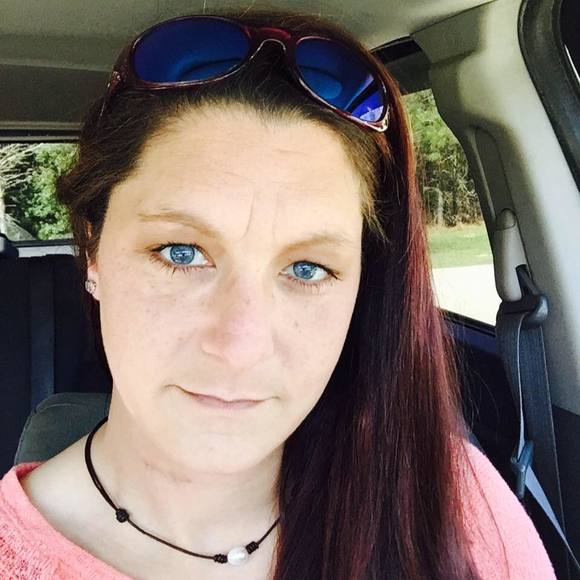 Meet your Posher, Cristal