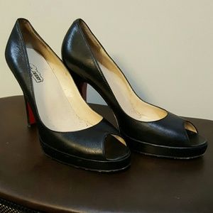 *FINAL PRICE *-Red bottom Open toe heels