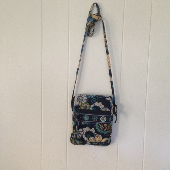 Awesome Vera Bradley Purse.