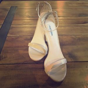 NWOB Tan strap stilettos