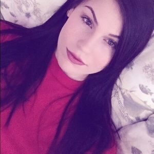 Meet your Posher, Molly