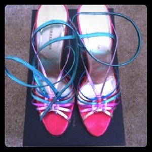 [BCBGMaxAzria] Strappy Sandals