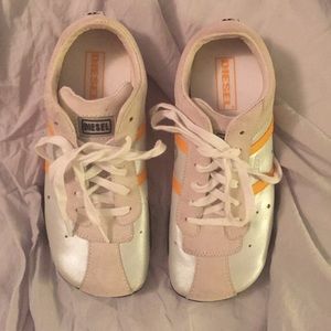 Girls diesel sneakers size 13