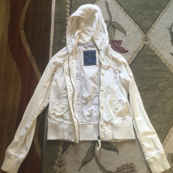 Lightweight White Jacket- American Eagle -Medium-M