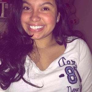 Meet your Posher, Marisol