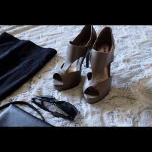 Doll house peep toe shoe