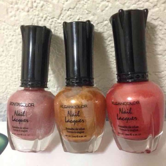 FINAL PRICE💅🏻💕Nail polish bundle!! NO OFFERS!