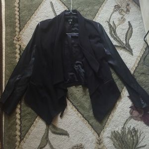 Cute Black Kensie Blazer!