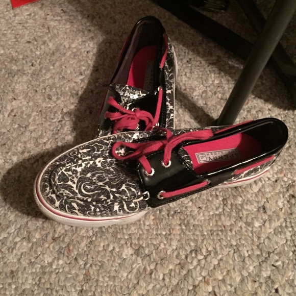 Sperry's - Picture 1 of 4