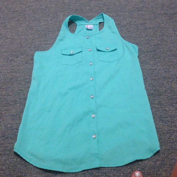 A green tank top