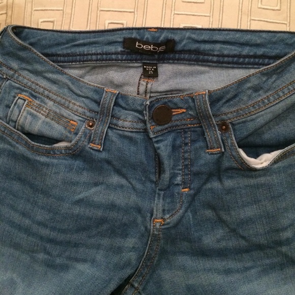 SOLD!! $120 Bebe Sz 25 jeans - Picture 2 of 4