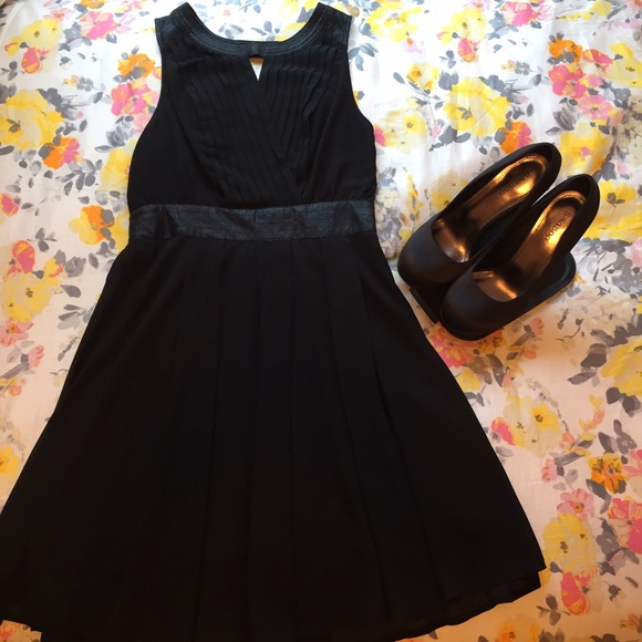 🚫SOLD🚫 NWT Little Black Dress