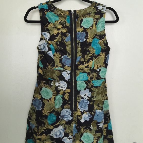 Floral Forever 21 dress - Picture 3 of 4