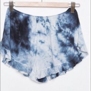 Tie dye vodi shorts