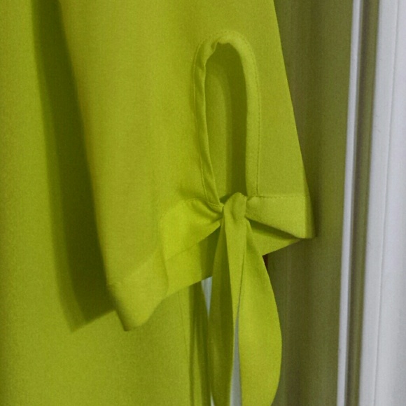 Gianni Bini Neon Yellow dress - Picture 2 of 3