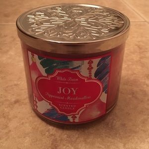 Bath and Body Works Candle Joy Peppermint