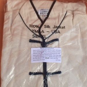 100% silk Tai Chi/Kung Fu uniform