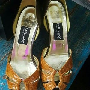 Vintage peep toe Italian Heels