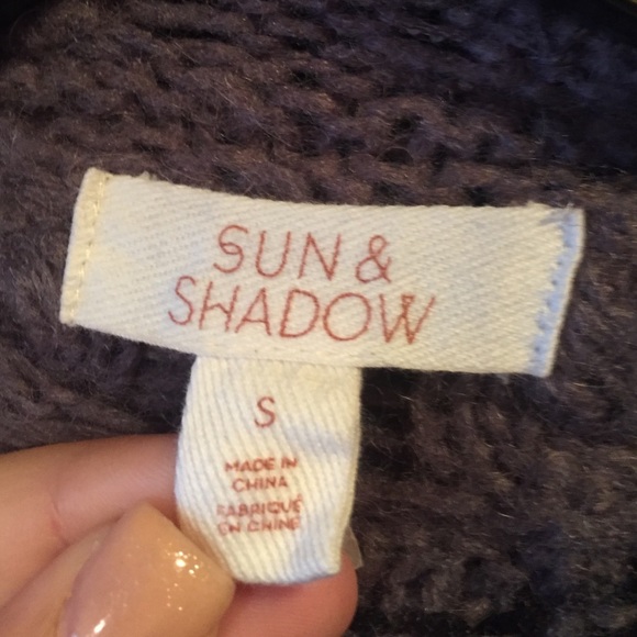 Gray and black knit sweater - Picture 2 of 2