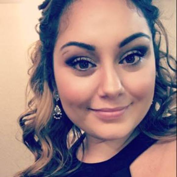 Meet your Posher, Christal