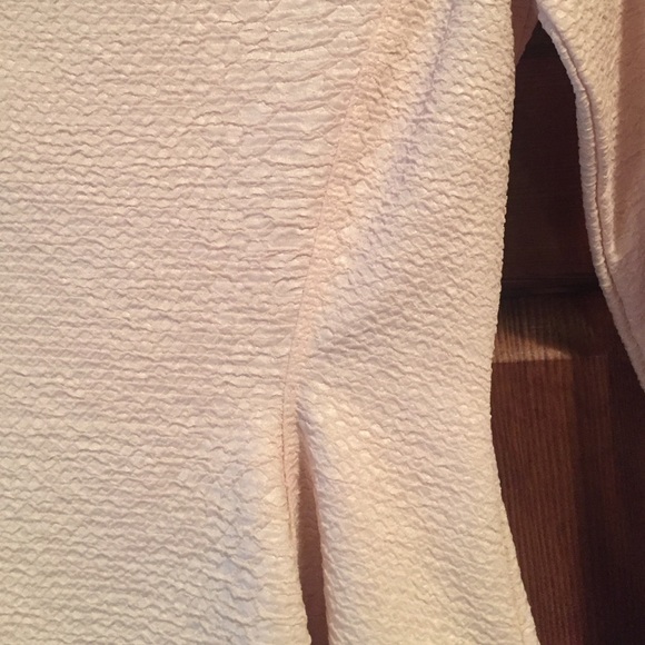 Light pink snake skin long sleeve - Picture 2 of 3