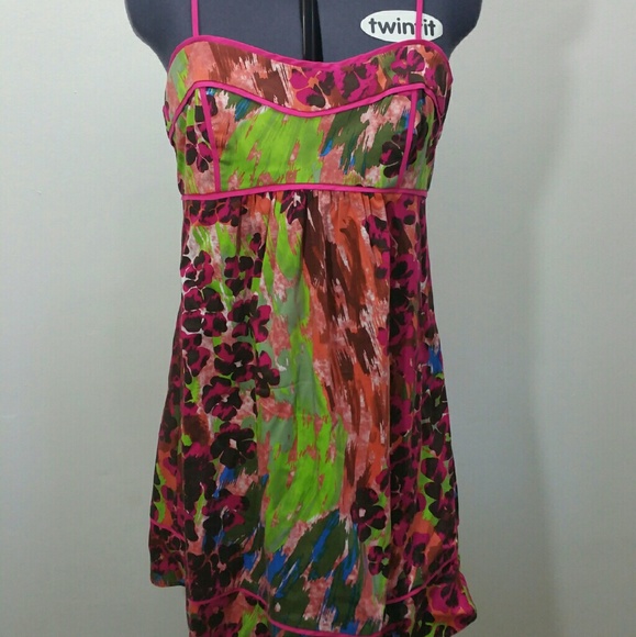 Tropical print Alyn Paige mini dress 9/10