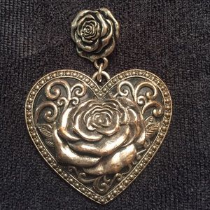Western Heart Rose Pendant. Perfect necklace