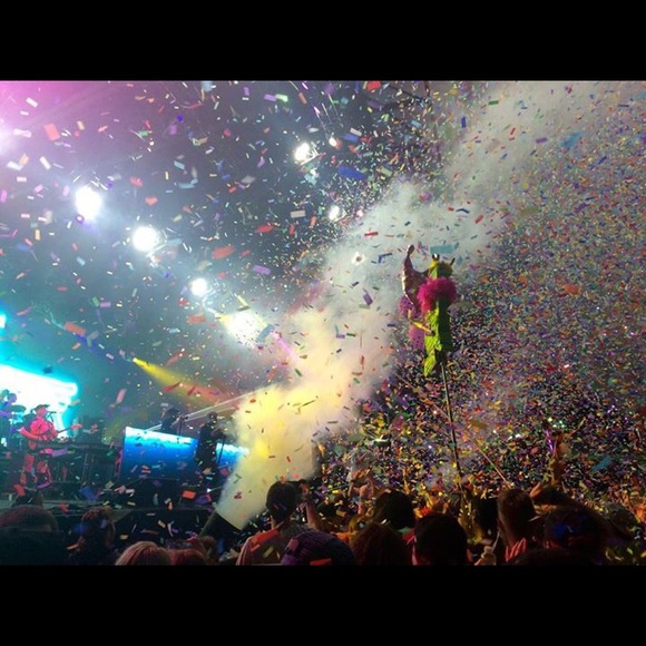 Meet your Posher, Heather - Picture 1 of 1