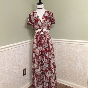 Floral maxi w/ midriff cutouts - Med
