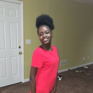 Meet your Posher, Bria