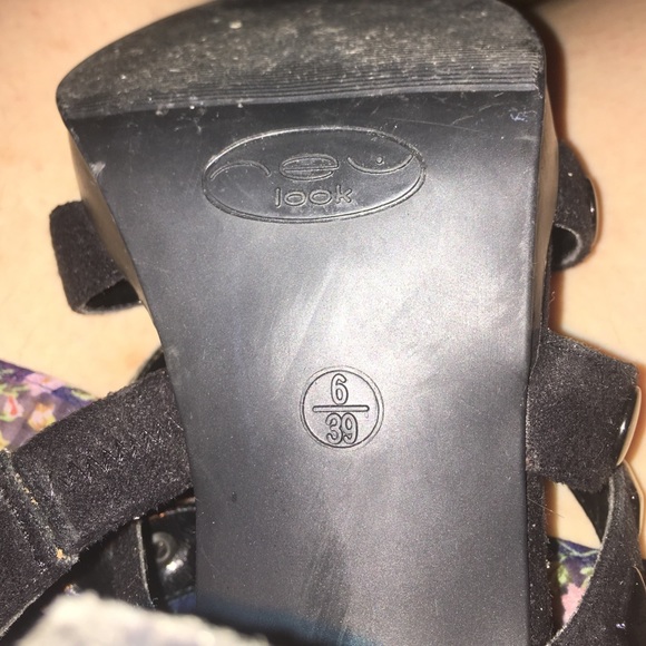 Black Studded Heels - Picture 4 of 4