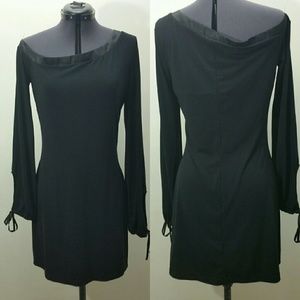 Off the shoulder GUESS JEANS LBD M