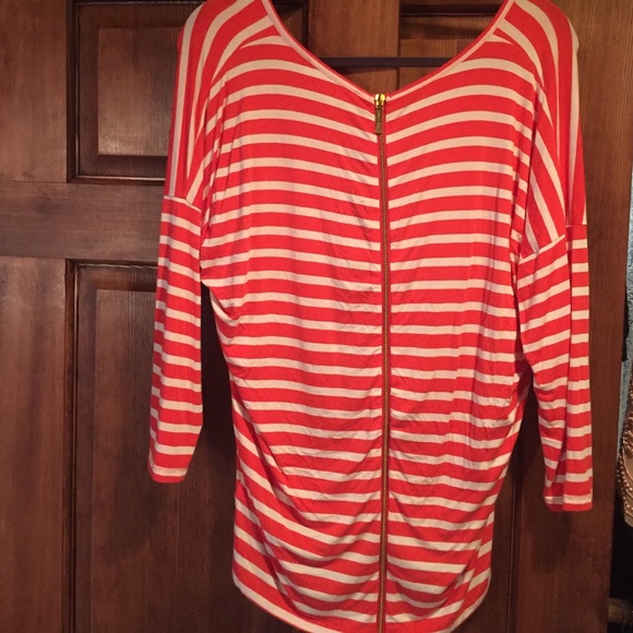 Coral and white stripped 1/3 sleeves - Picture 3 of 3