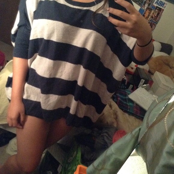 🔥 5$ SALE 🔥 baggy sweater - Picture 2 of 4