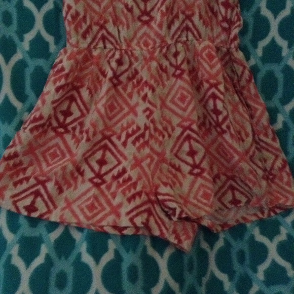 Pink romper - Picture 2 of 3