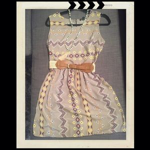 Gray dress 👗 Aztec pattern.