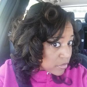 Meet your Posher, Deondra