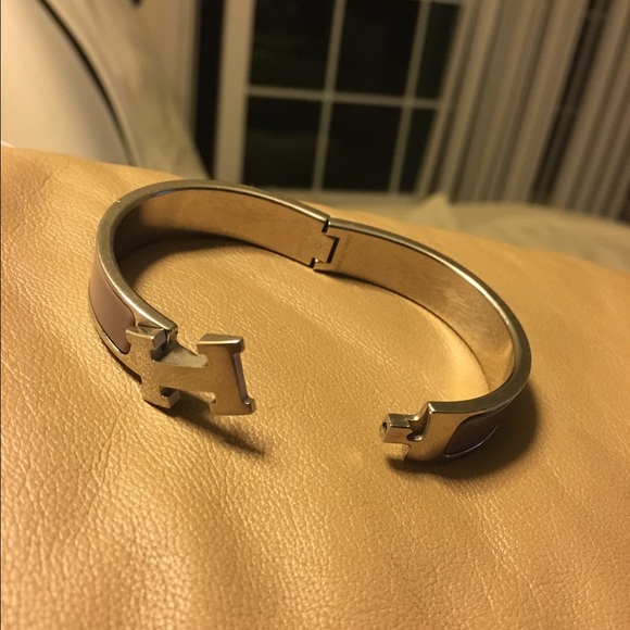 How to Authenticate Hermes Clic Clac H Bracelets - Spot the  Authentic Hermès Clic H bracelet