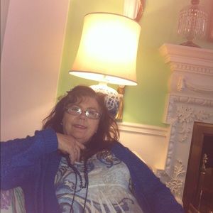 Meet your Posher, Deborah