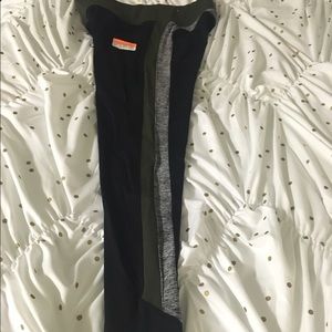 VS Pink ultimate leggings