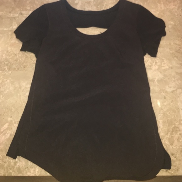 Black short sleeve Lululemon top